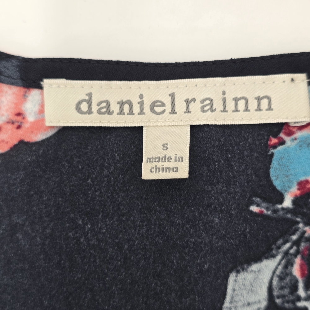 Daniel Rainn Black Floral Sleeveless Top Women's Size Small - Picture 3 of 7